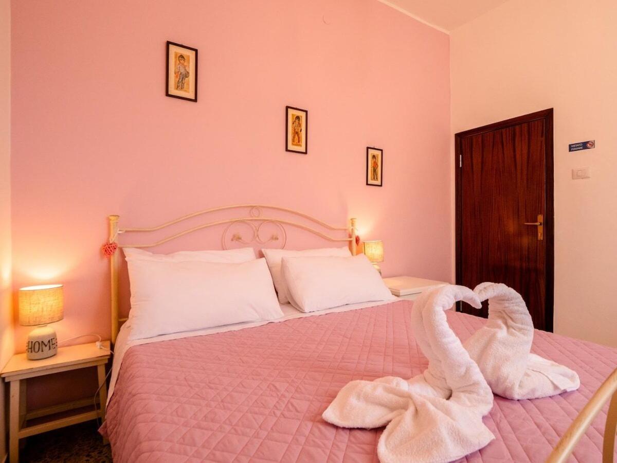 Casa Mafalda - Rooms, Friends And More - Affittacamere, Guest House Senigallia Zewnętrze zdjęcie