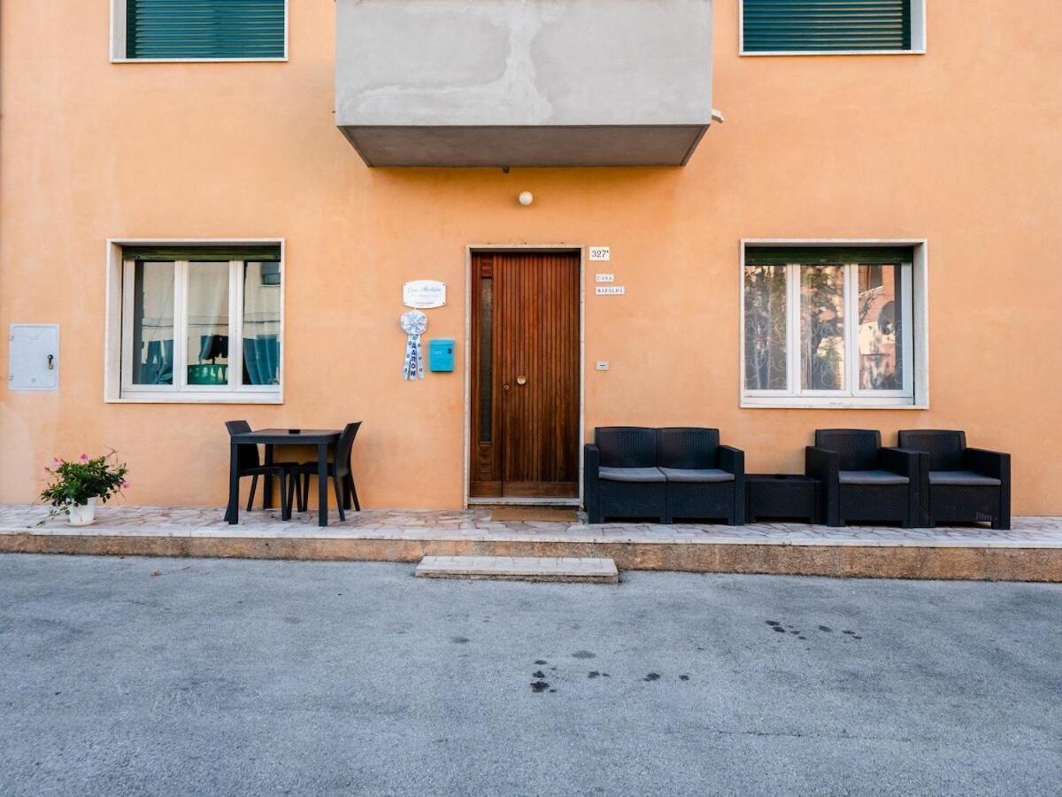 Casa Mafalda - Rooms, Friends And More - Affittacamere, Guest House Senigallia Zewnętrze zdjęcie