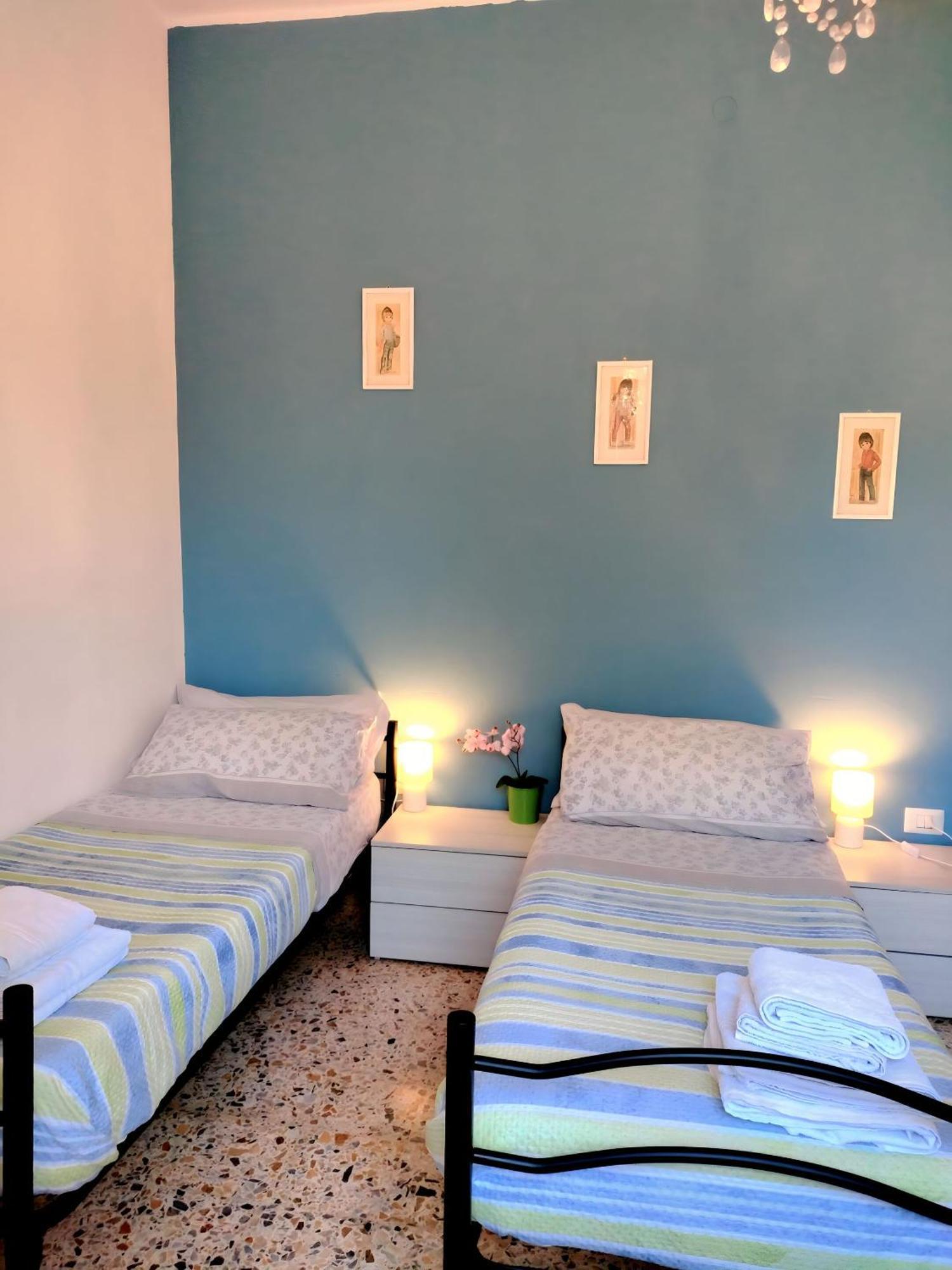 Casa Mafalda - Rooms, Friends And More - Affittacamere, Guest House Senigallia Zewnętrze zdjęcie